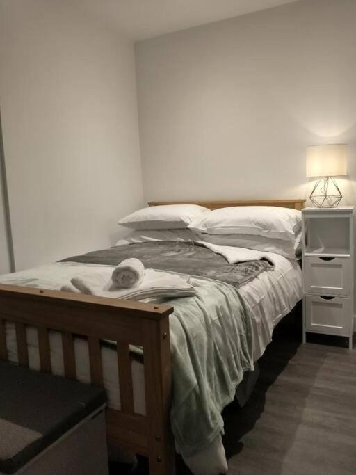 Cosy Garden Studio Room Minimum Two Night Booking Hove Exterior foto